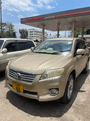Toyota Vanguard 2012
