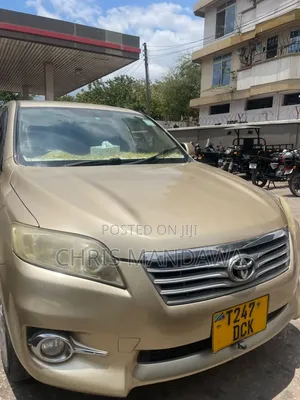 Toyota Vanguard 2012