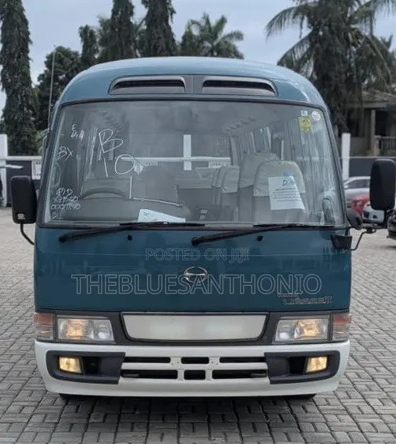 Toyota Coaster 2006 Blue