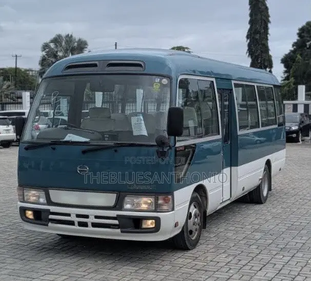 Toyota Coaster 2006 Blue