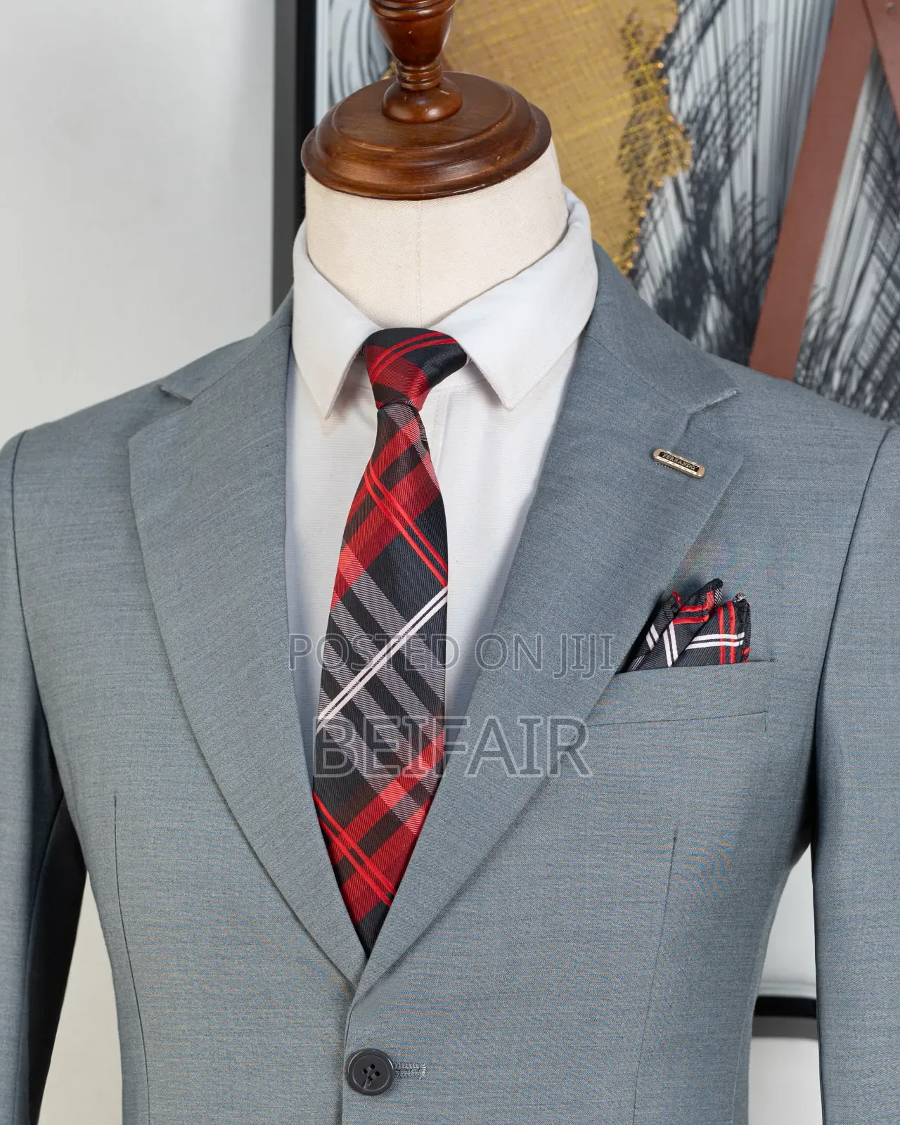 Light Grey Double Buttons Suit