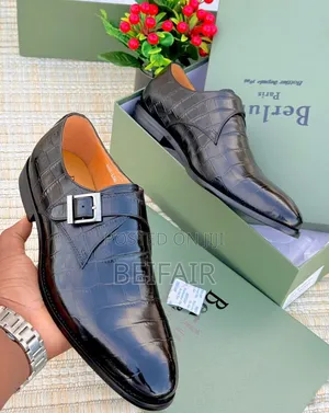 Men’s Buckle Loafers