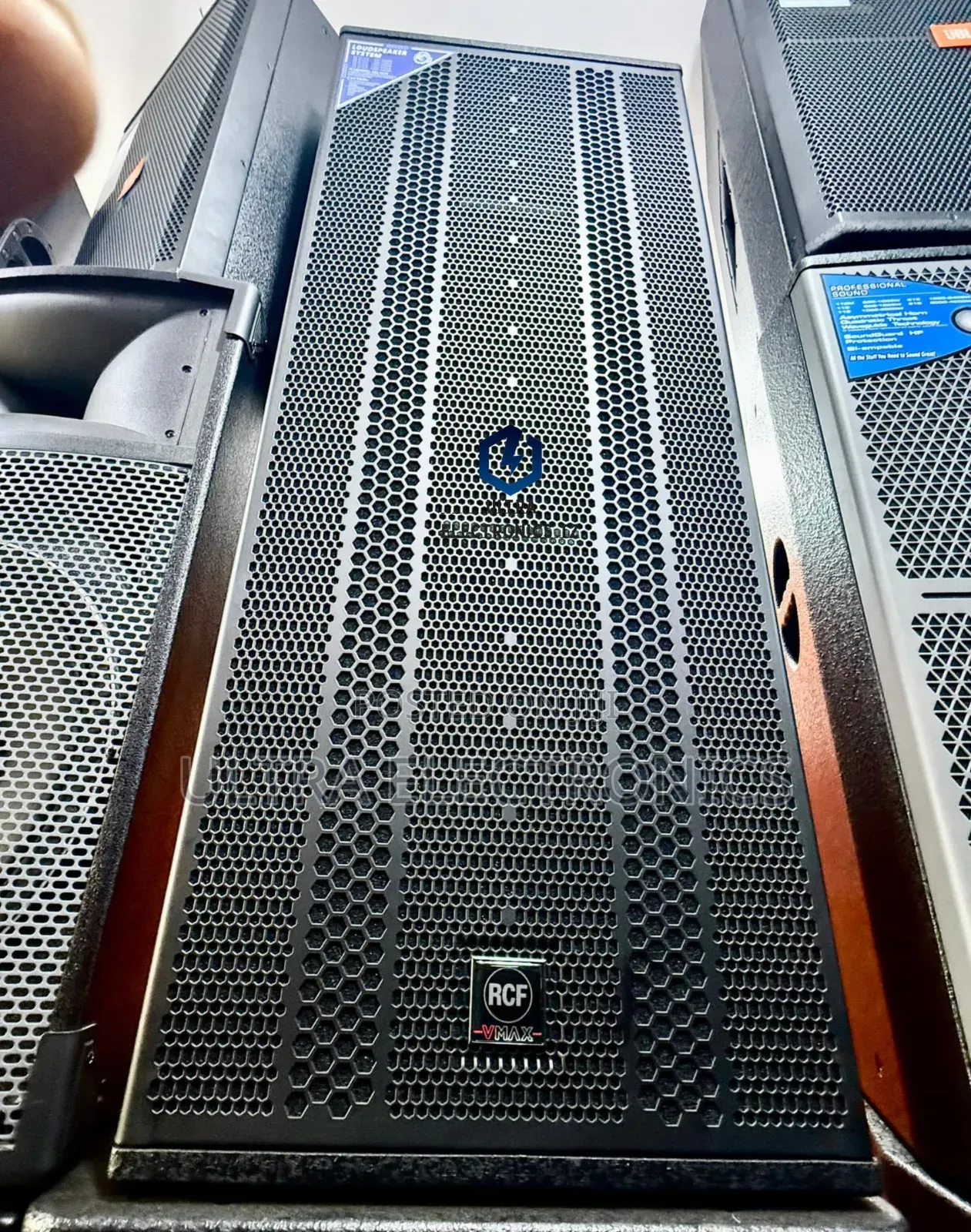 RCF Full Range Speaker Mid Double Inch 15” 2400W Yenye Nguvu