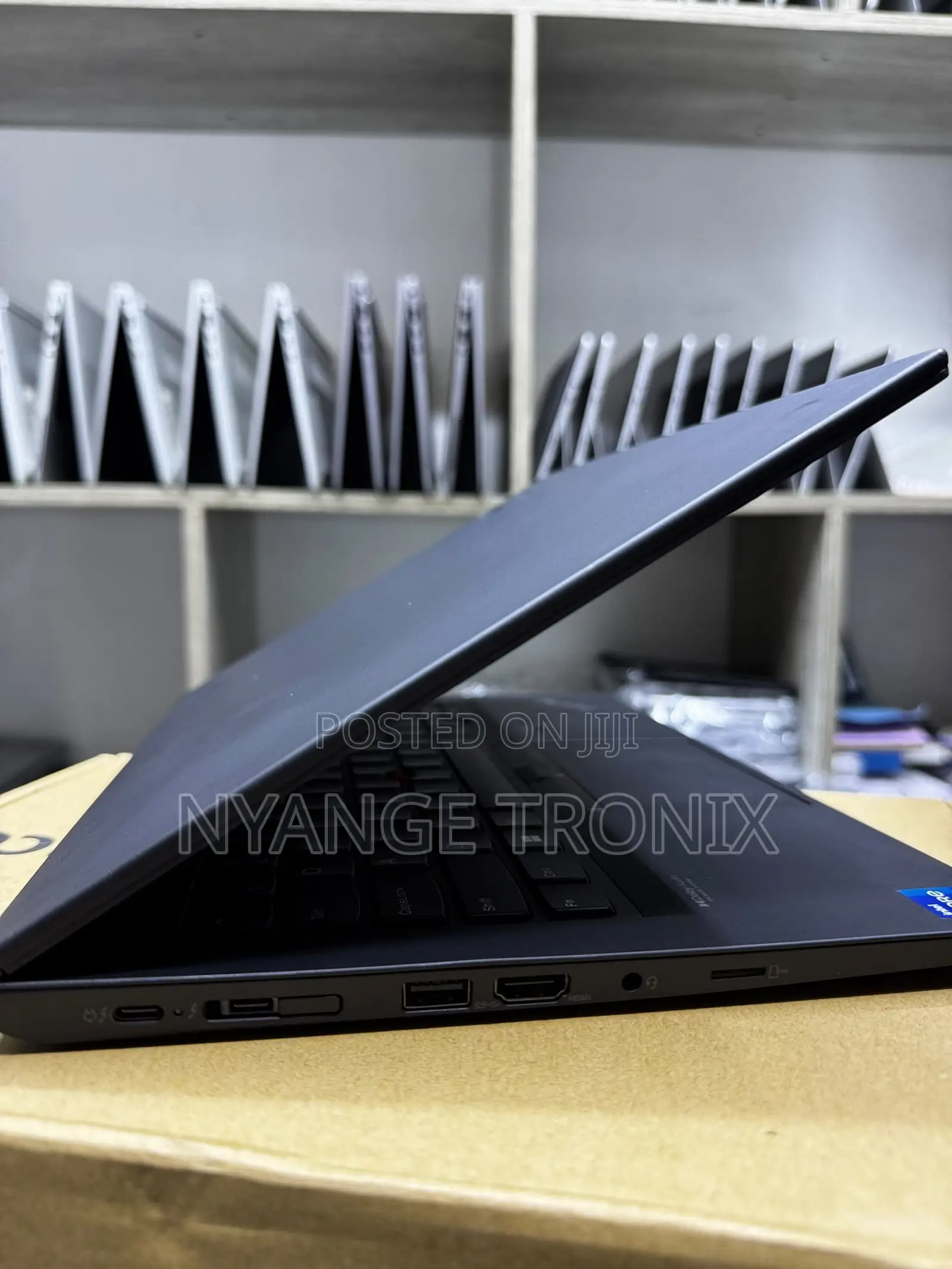 Laptop Lenovo ThinkPad P14s 48GB Intel Core i7 SSD 1T