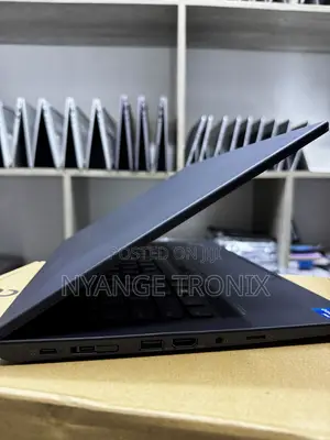 Laptop Lenovo ThinkPad P14s 48GB Intel Core i7 SSD 1T