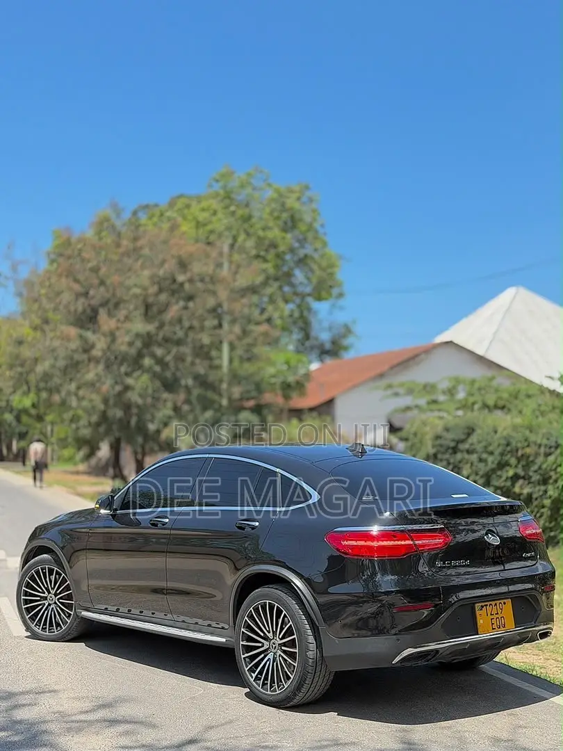 Mercedes-Benz GLC-Class 2018 Black