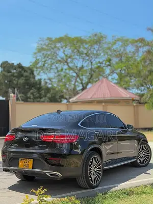Mercedes-Benz GLC-Class 2018 Black