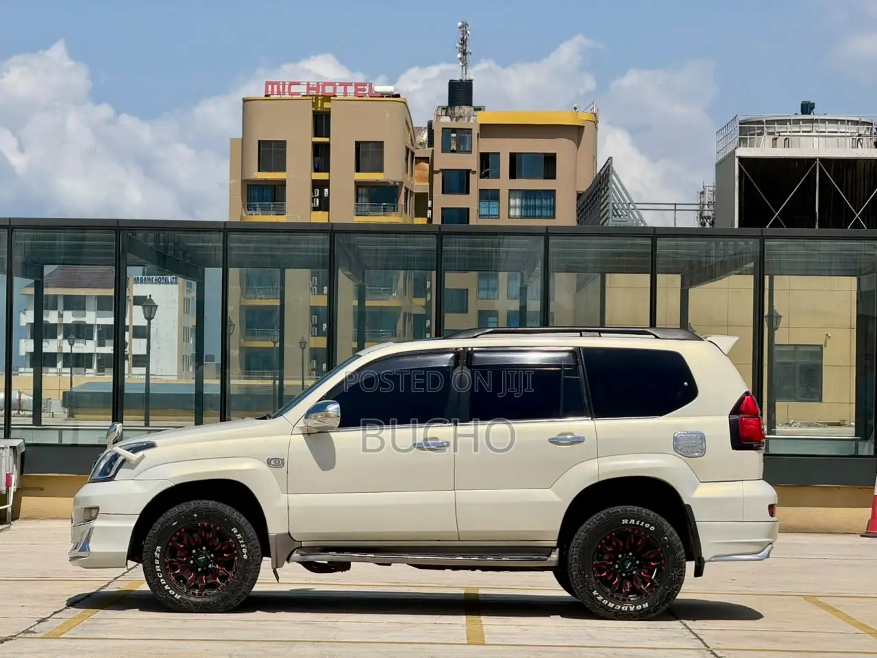 Toyota Land Cruiser Prado 2006 White
