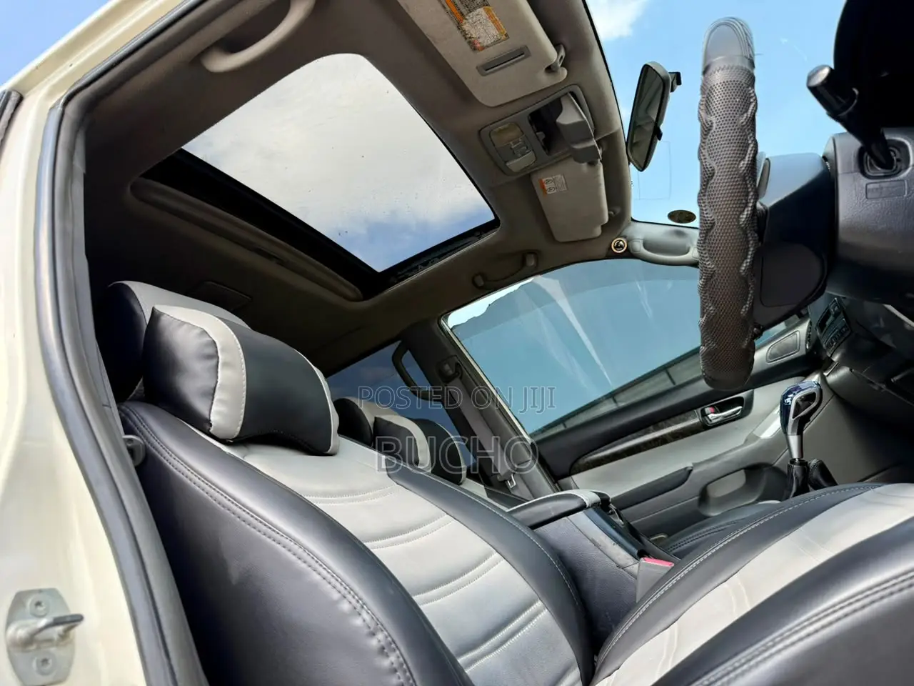 Toyota Land Cruiser Prado 2006 White