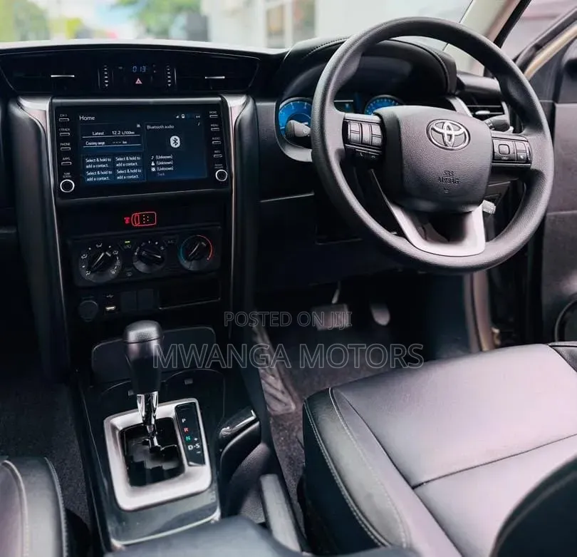 Toyota Fortuner 2.8 D AWD 2023 Gray