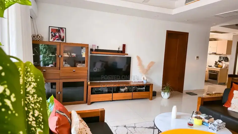 Furnished 3bdrm Apartment in Oyster Bay for rent