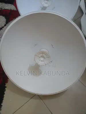 Ubiquiti airFiber 5X HD PtP Radio With 30dBi Parabolic Dish Antenna