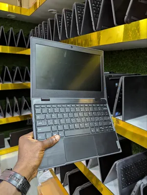 Laptop Lenovo 100e 4GB Intel Pentium SSD 128GB