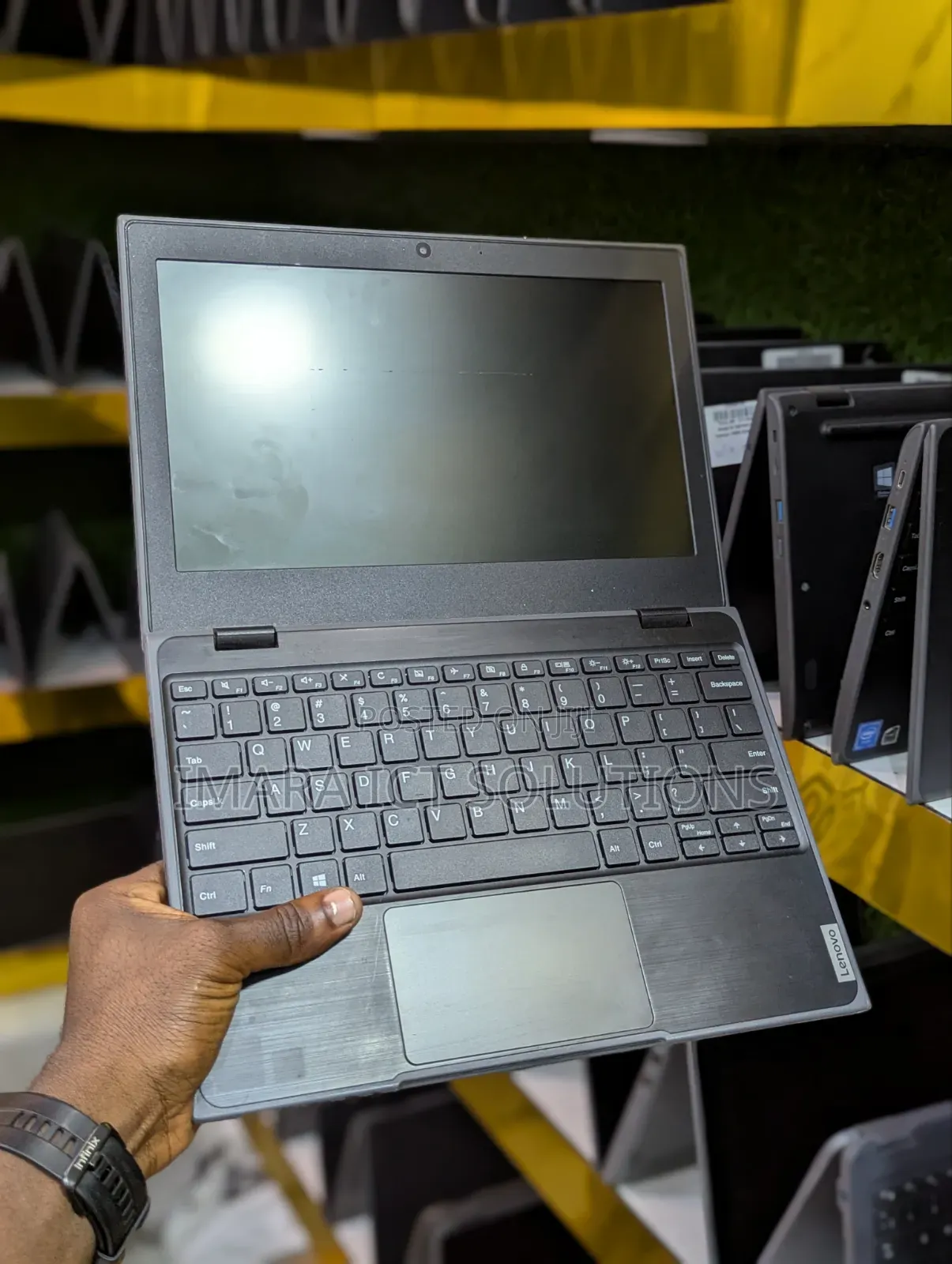 Laptop Lenovo 100e 4GB Intel Pentium SSD 128GB