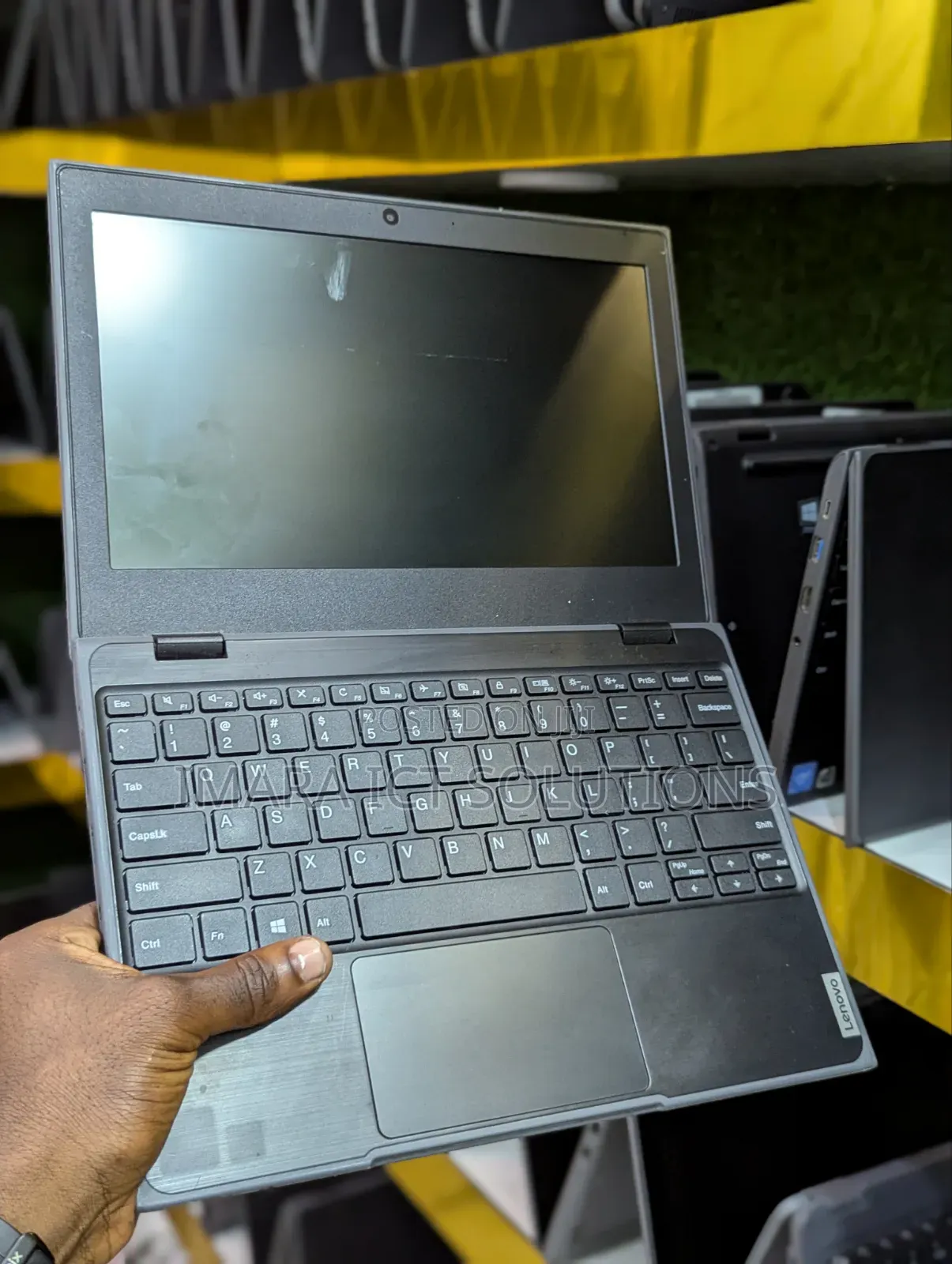 Laptop Lenovo 100e 4GB Intel Pentium SSD 128GB