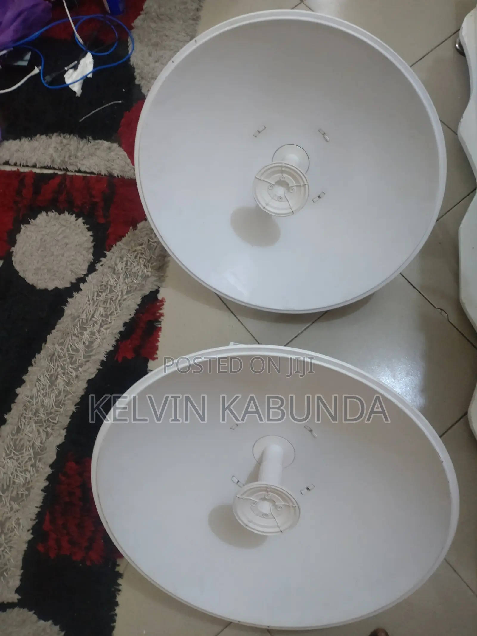 Ubiquiti airFiber 5X HD PtP Radio With 30dBi Parabolic Dish Antenna
