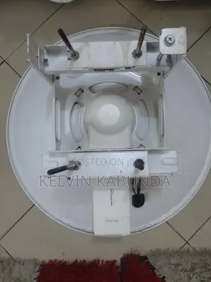 Ubiquiti airFiber 5X HD PtP Radio With 30dBi Parabolic Dish Antenna