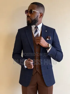 Quality Bagozza Suit Fashion .