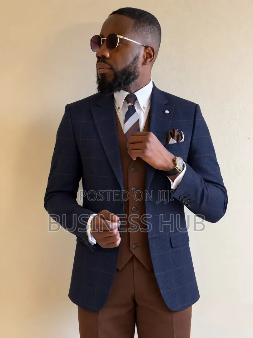 Quality Bagozza Suit Fashion .