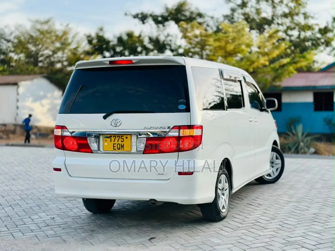 Toyota Alphard 2004 Pearl