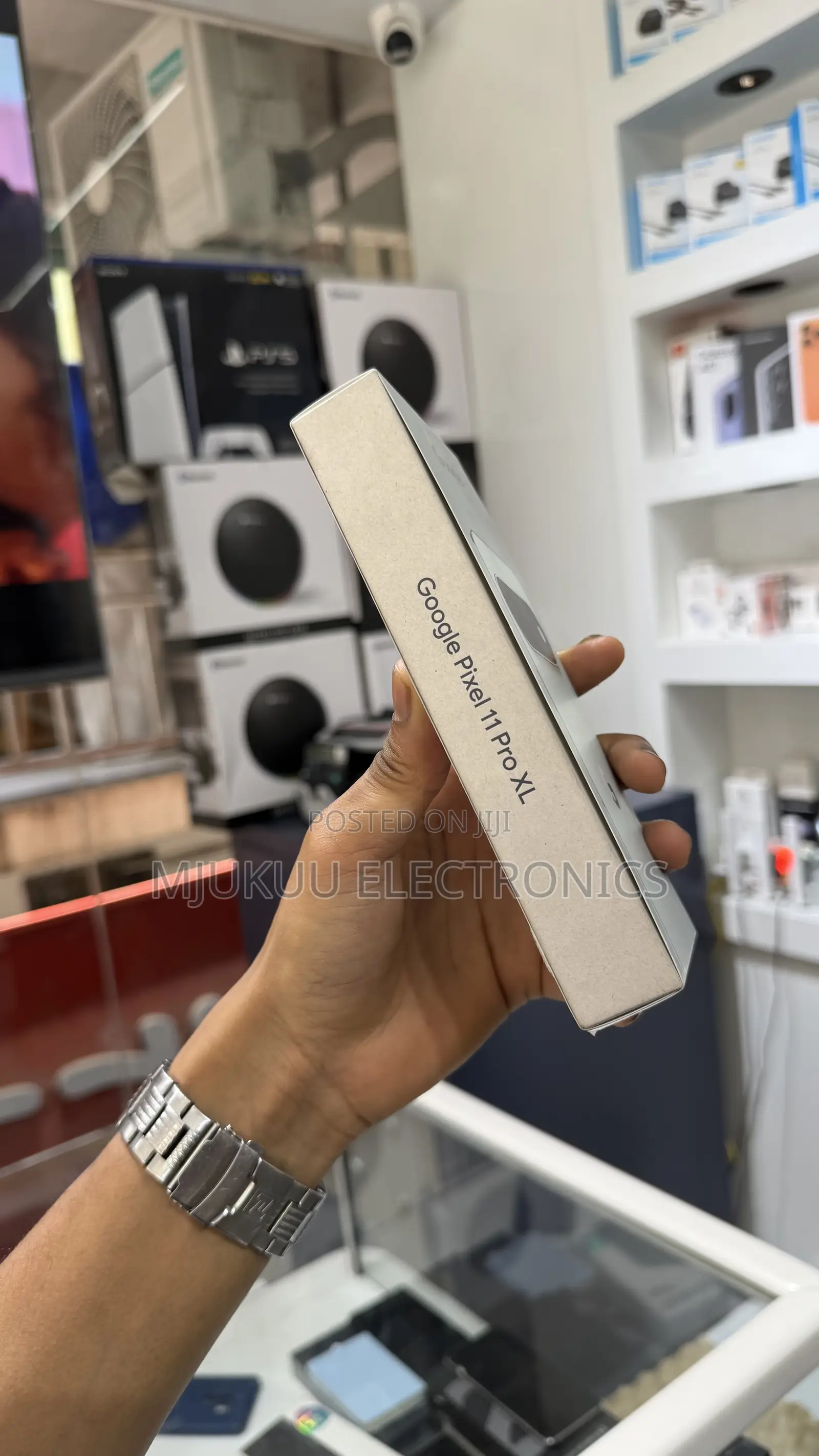 New Google Pixel 11 Pro XL 256 GB Gold