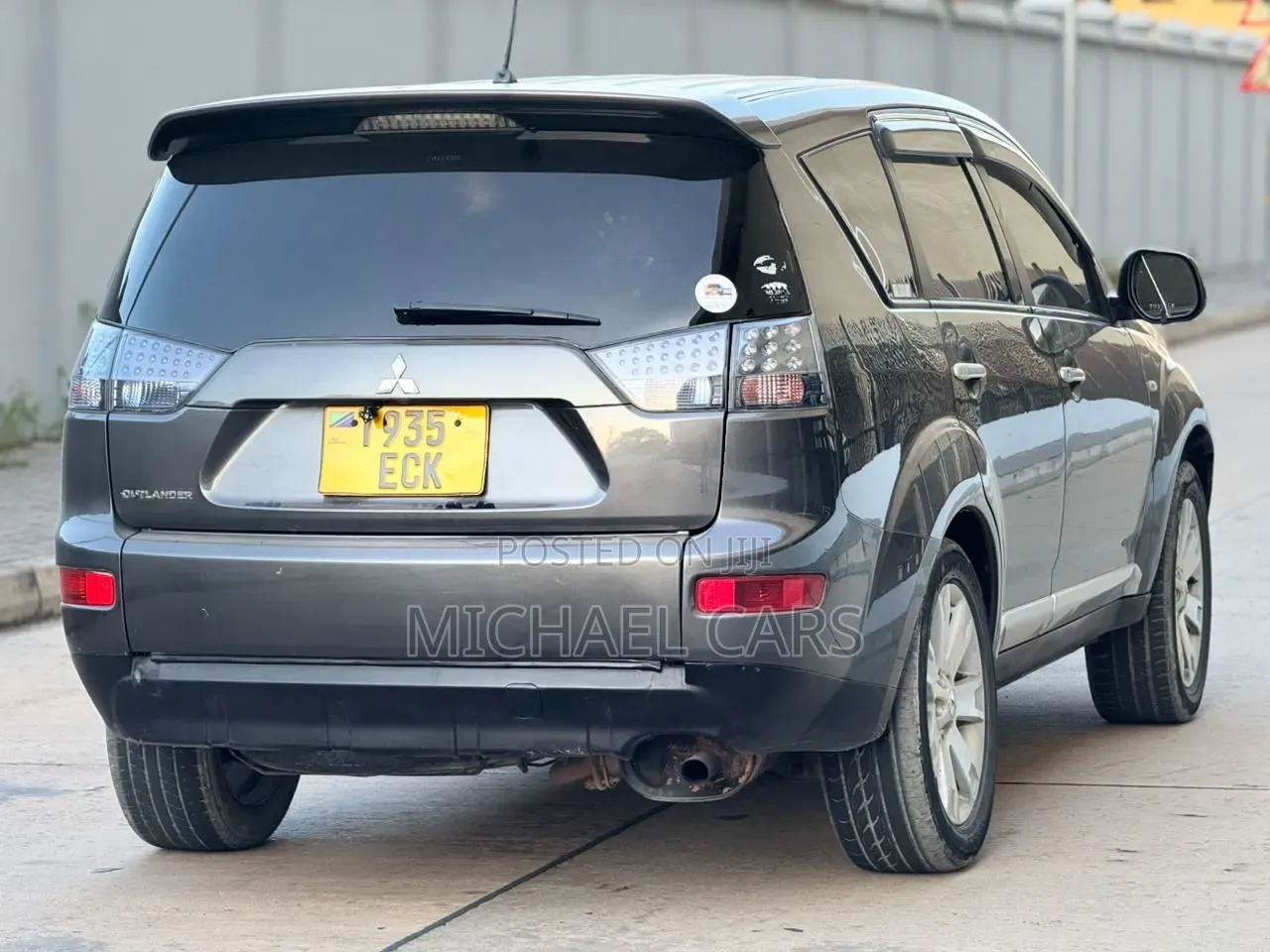 Mitsubishi Outlander 2006 Gray