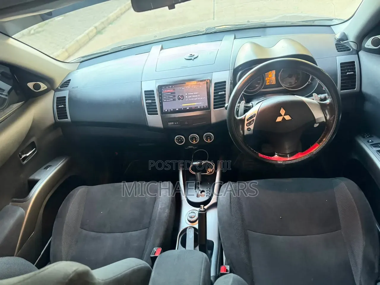 Mitsubishi Outlander 2006 Gray