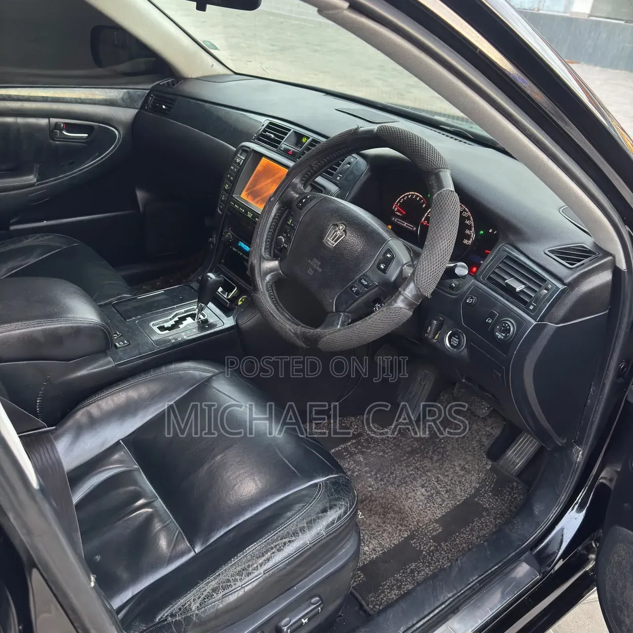 Toyota Crown 2004 Black