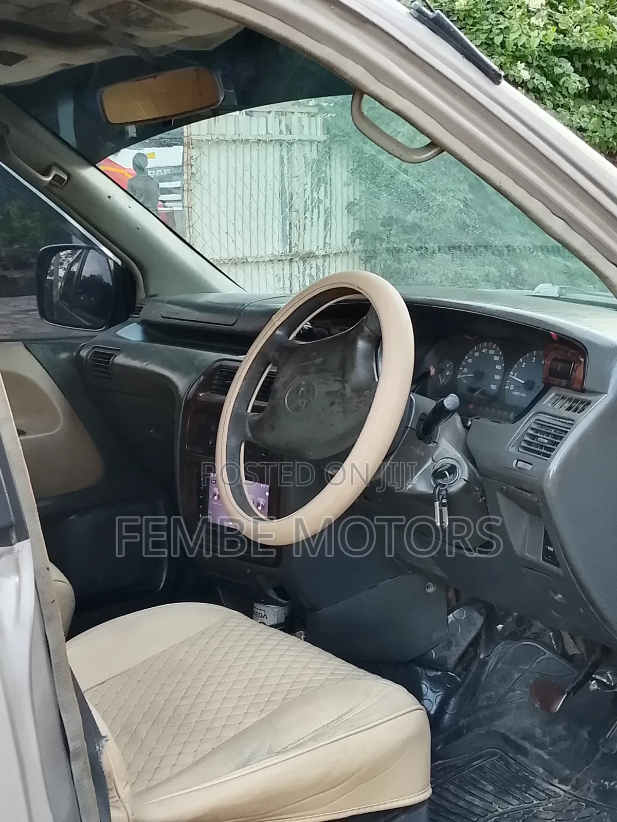 Toyota Noah 2001 Silver
