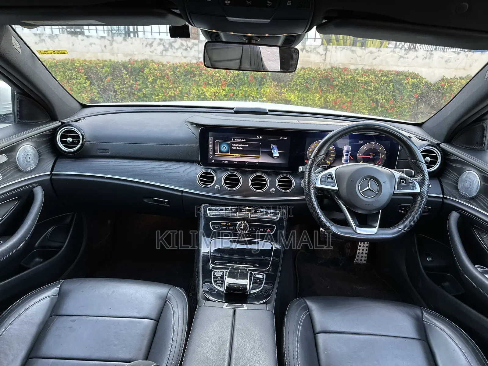 Mercedes-Benz E220 2017 White