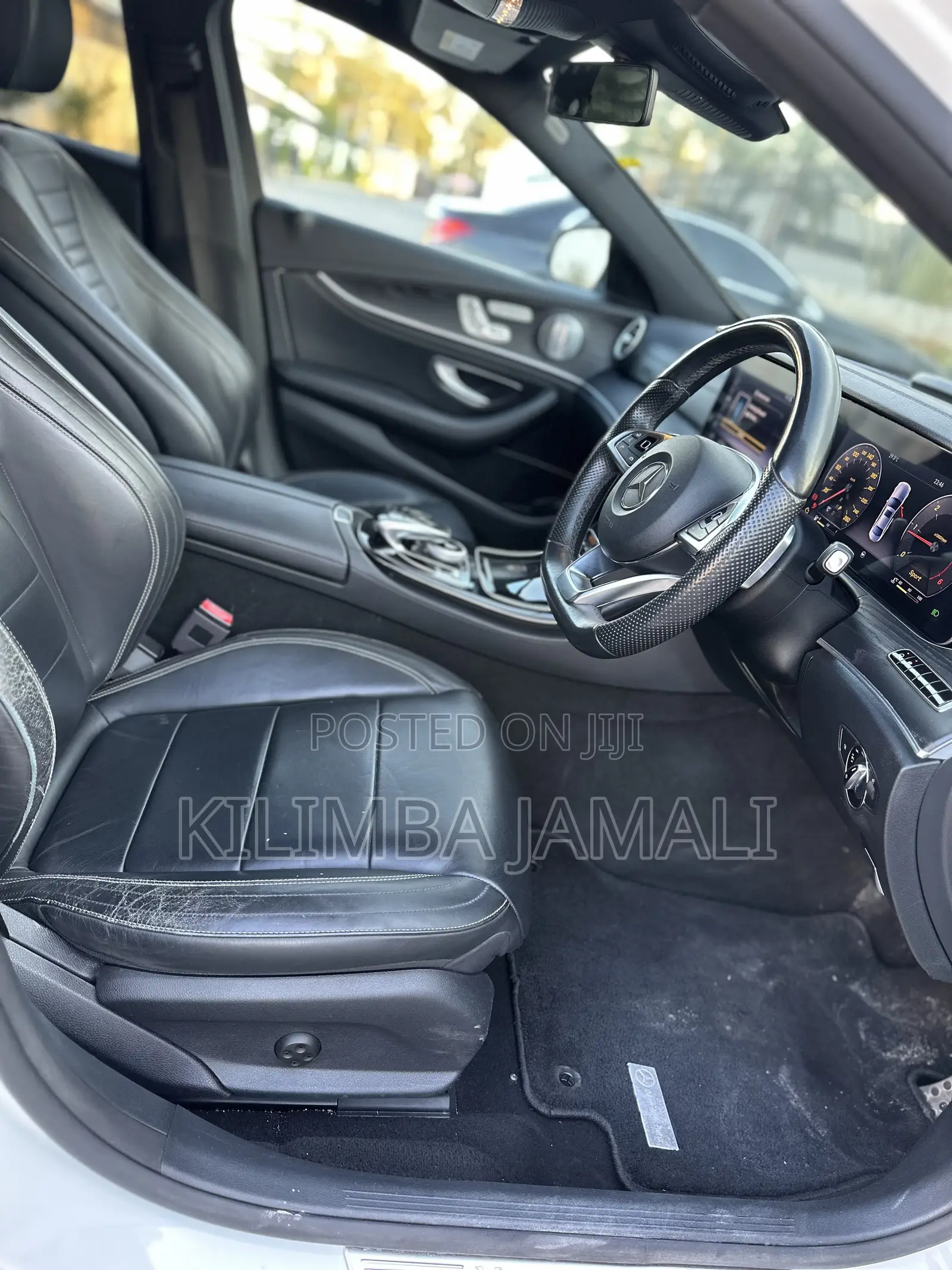 Mercedes-Benz E220 2017 White