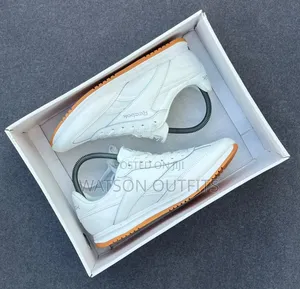 Reebok Brand 4 Multicoloured Greatly Designed Men's Leather Sneakers
