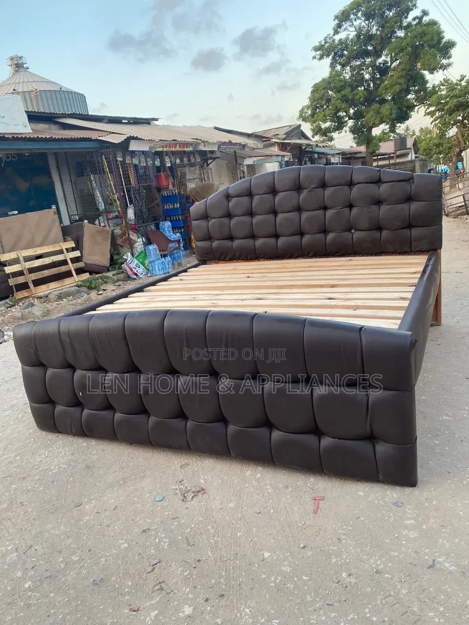 Sofa Bed Leather 5/6 Very Luxury