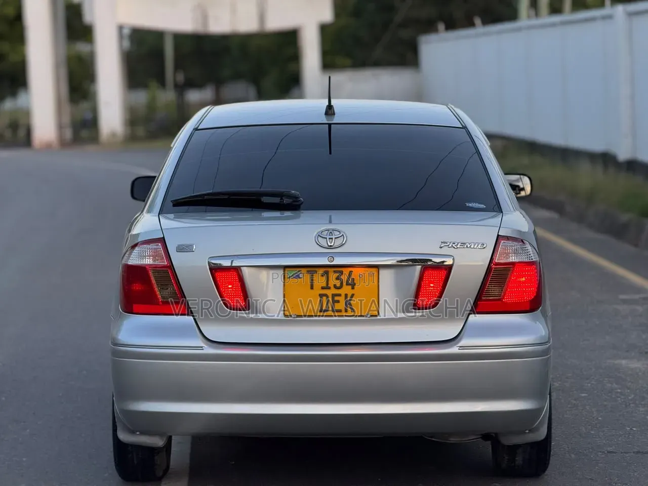 Toyota Premio 2004 Silver