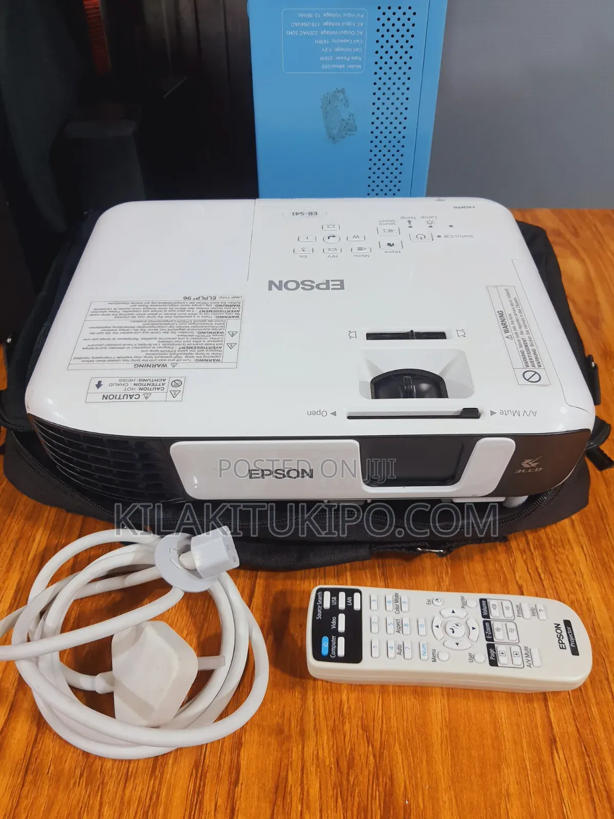 3300l Epson Projector Eb:s41 Very Clean