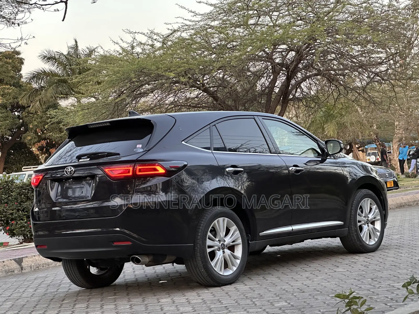 Toyota Harrier 2015 Blue