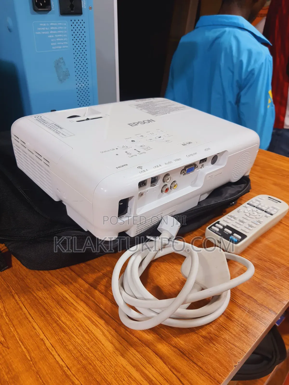3300l Epson Projector Eb:s41 Very Clean
