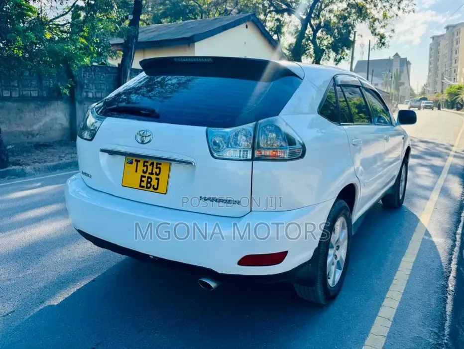 Toyota Harrier 3.5 V6 2006 White
