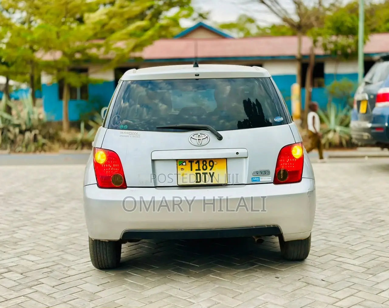 Toyota IST 2002 Silver