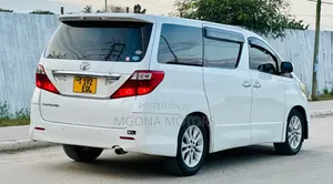 Toyota Alphard 2.4 Petrol AWD 2009 White