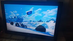 LG TV 32''. Iko Vizuri.