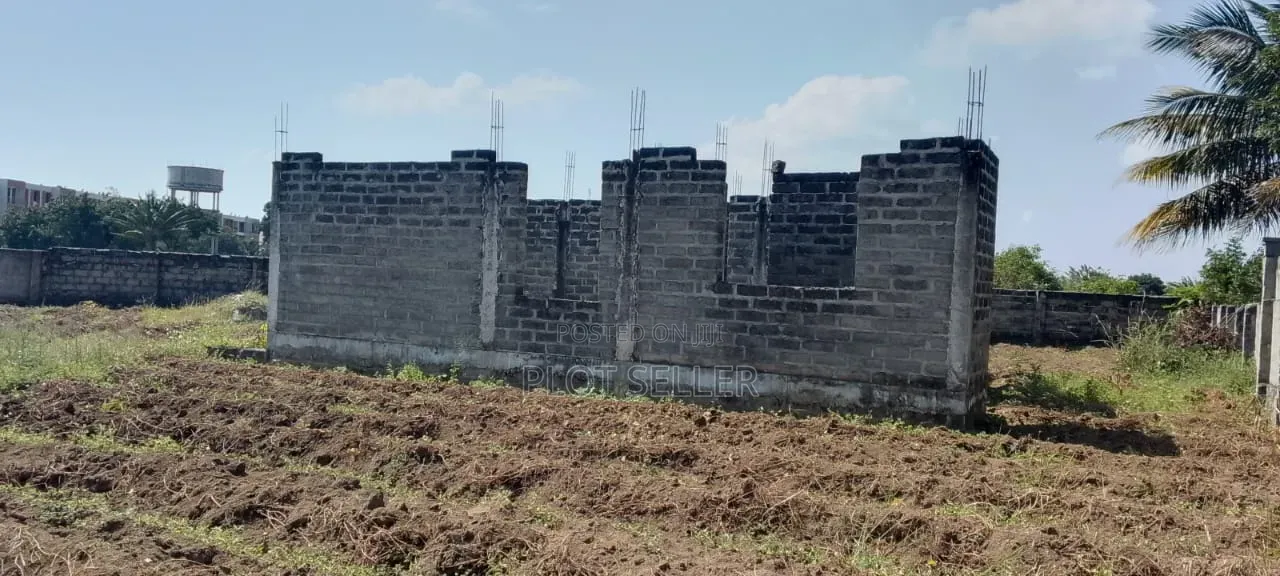 2000 SQM Plot With Title Deed for Sale at Geza Watumishi Housing