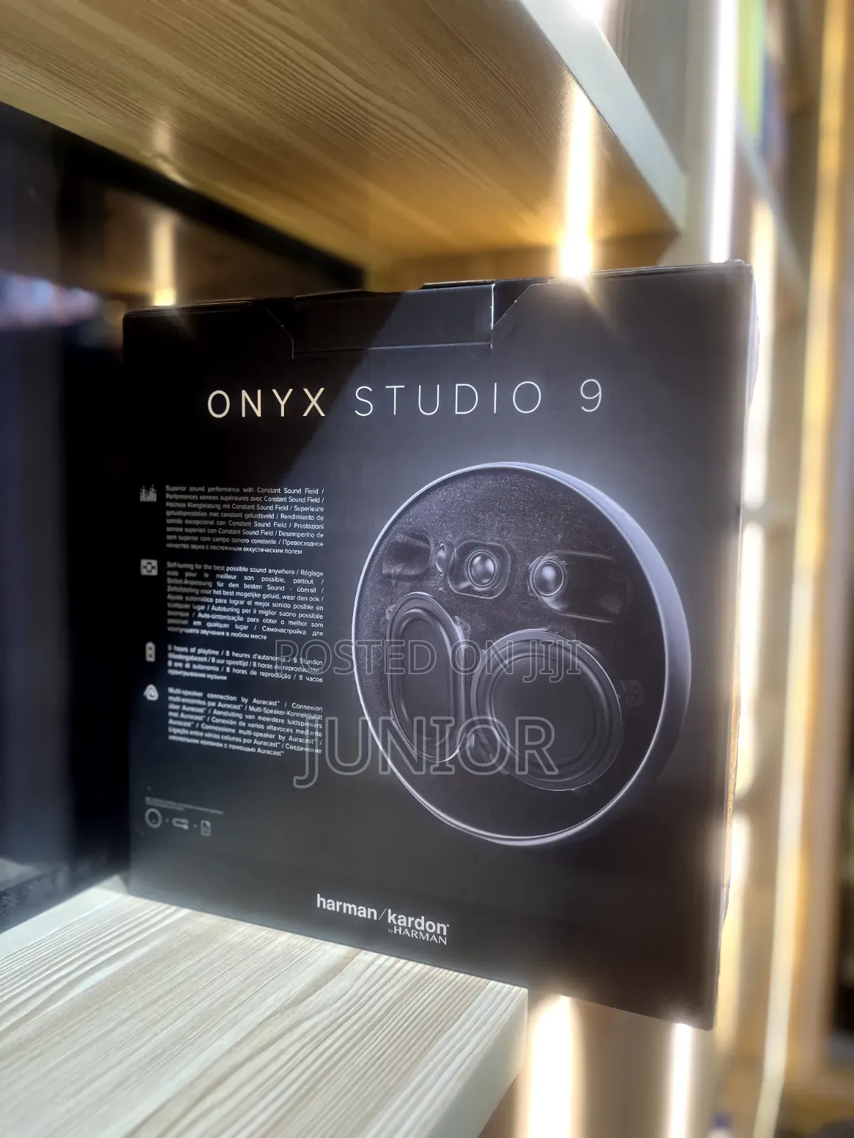Onyx Studio 9