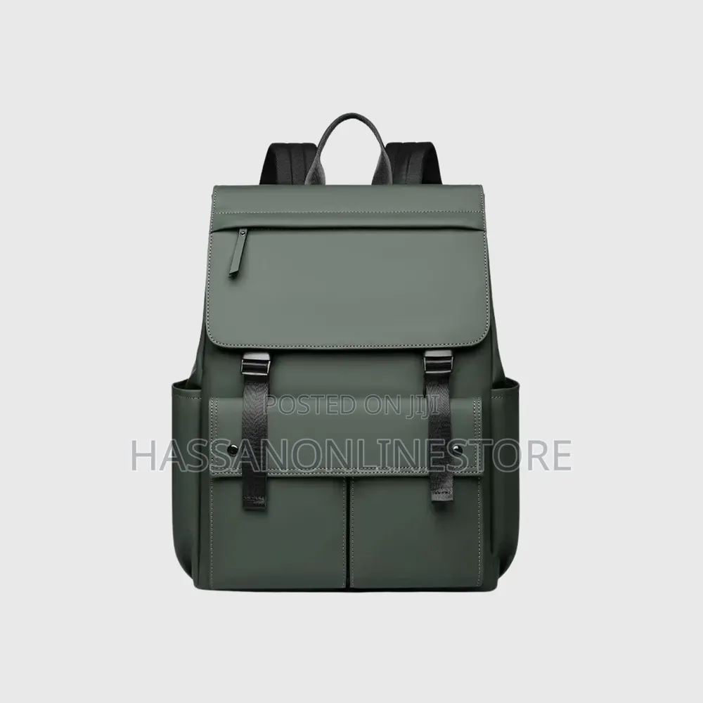 Waterproof Cabin Travel Backpack | Men's and Women's 24L