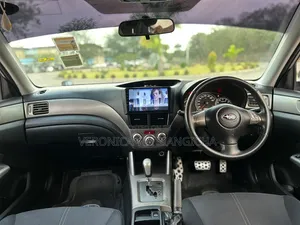 Subaru Forester 2010 Silver