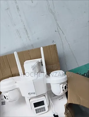 AOV Soler Powered Wireless 3 Lens Camera