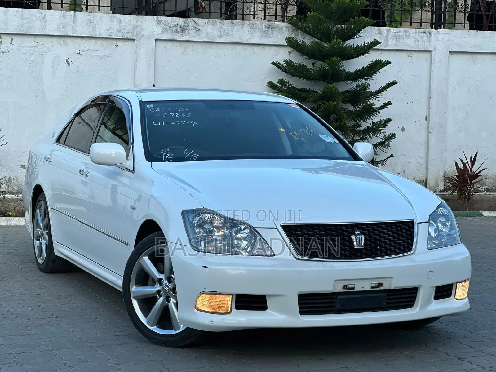 Toyota Crown 2006 Pearl
