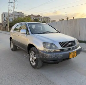 Toyota Harrier 2.2 16V 2001 Silver