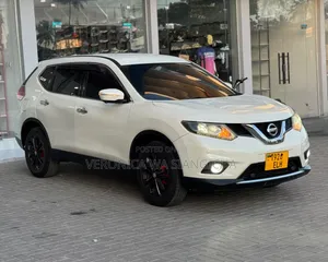 Nissan X-Trail 2014