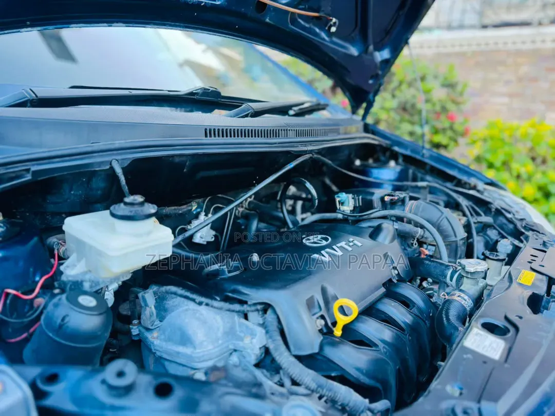 Toyota IST 2004 Blue